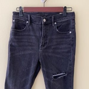 Free People jeans sz 27 frayed hi/lo hem!